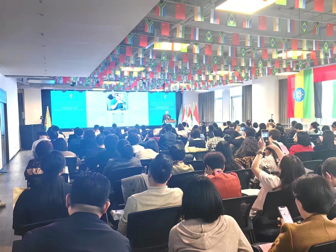 微信图片_20250305135843.jpg